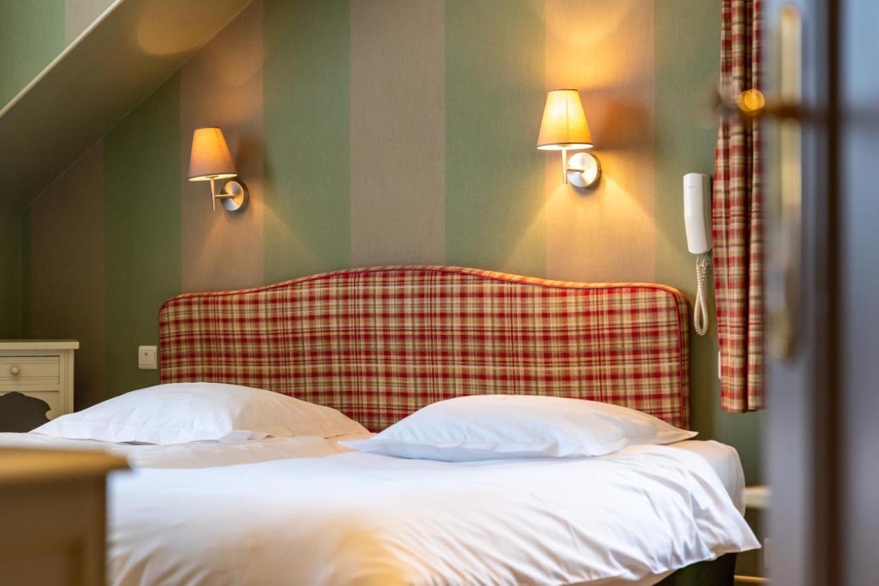 Hotel Le Cor De Chasse 圣于贝尔 外观 照片