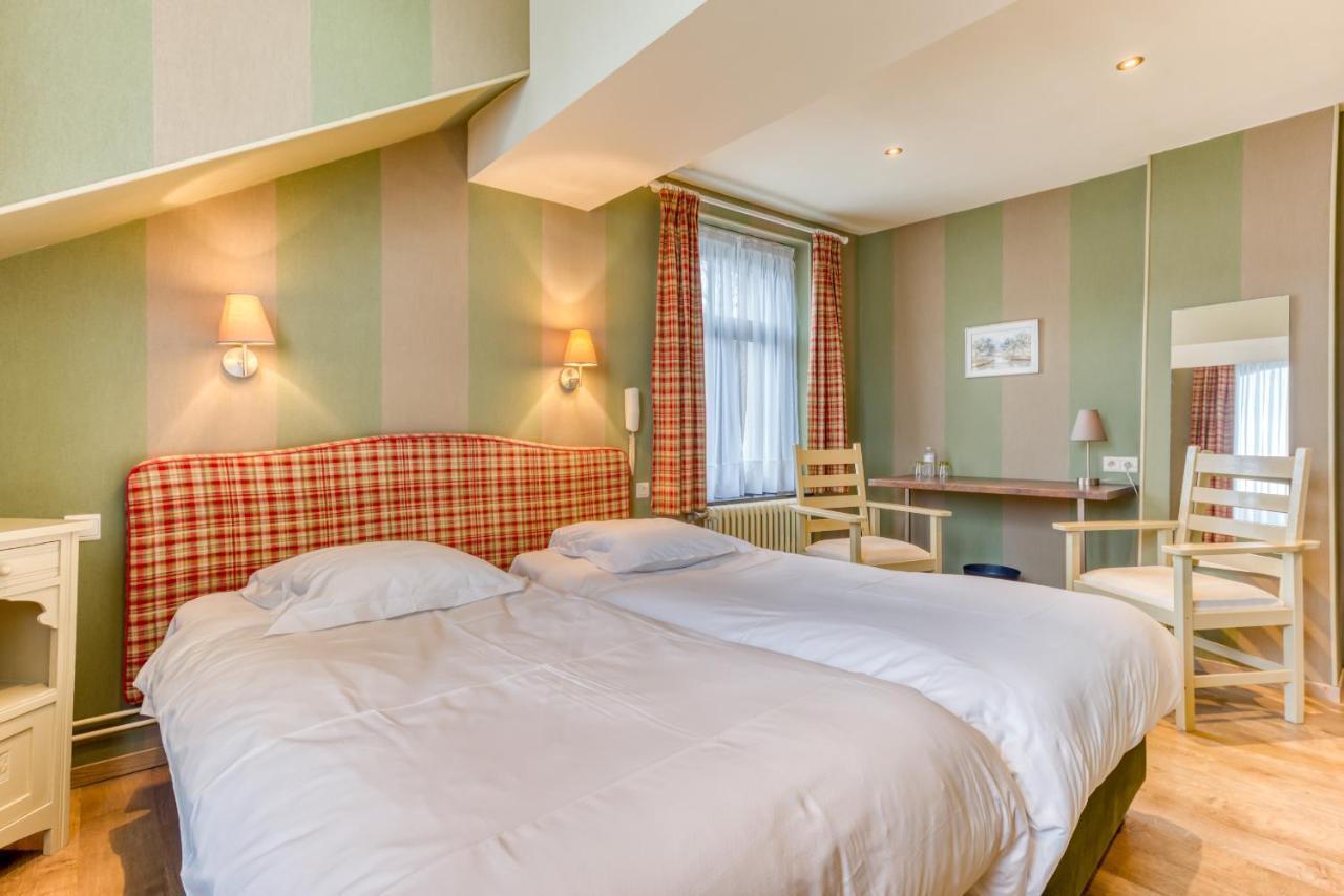 Hotel Le Cor De Chasse 圣于贝尔 外观 照片