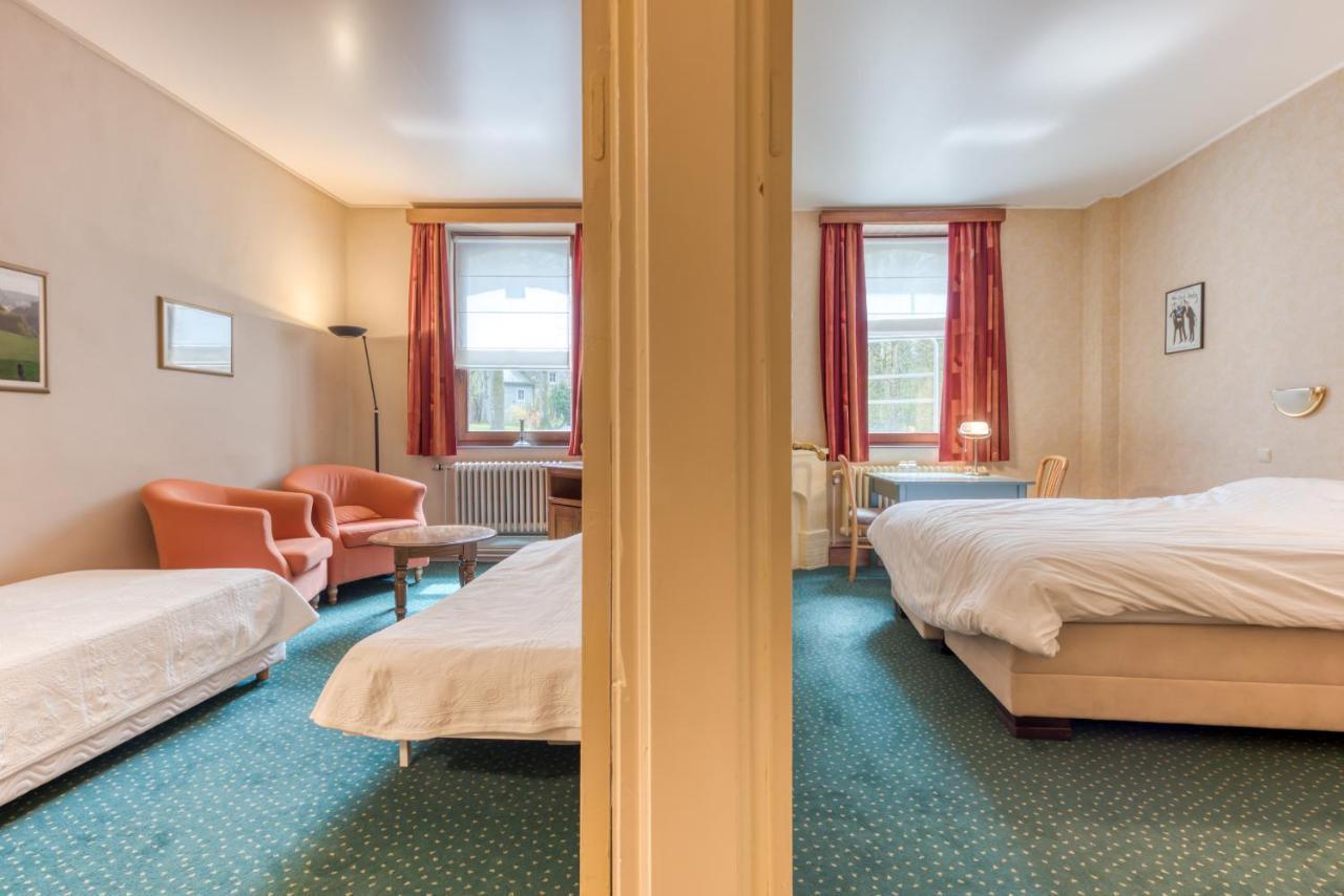 Hotel Le Cor De Chasse 圣于贝尔 外观 照片